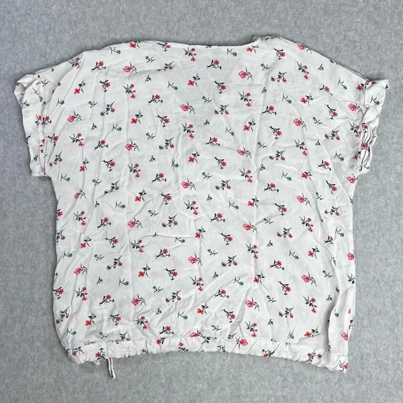 Carly Jean Los Angeles Floral White Wrap Top - Picture 2 of 4